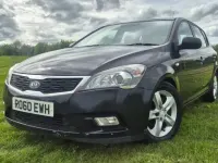 Używany Kia Ceed 2010 Czarny Hatchback