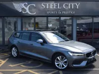 Usado Volvo V60 Momentum 2018 Gris Familiar