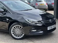 Used Vauxhall Astra Elite 150 HP (110 kW) 2017 Black Hatchback