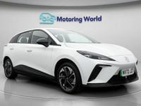 Used MG MG4 EV SE 125 kW (170 HP) 2023 White Hatchback