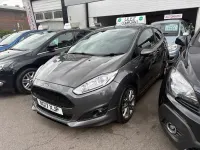 Begagnad Ford Fiesta ST-Line 2017 Grå Halvkombi