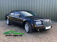 Used Chrysler 300C 218 HP (160 kW) 2007 Black Sedan