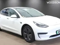 Usado Tesla Model 3 Standard Range Plus 366 kW (498 HP) 2021 Sedan
