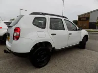 Used Dacia Duster Ambiance 110 HP (80 kW) 2017 White SUV