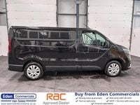 Begagnad Renault Trafic 150 HK (110 kW) 2024 Svart Minibuss