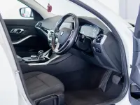 Usado BMW 330 Impressive 292 CV (214 kW) 2020 Blanco Berlina