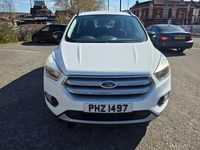 Second-hand Ford Kuga Zetec 150 CP (110 kW) 2017 Alb SUV