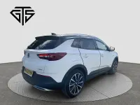 Used Vauxhall Grandland X Business Edition 225 HP (165 kW) 2020 White SUV