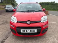 Używany Fiat Panda Lounge 69 KM (50 kW) 2017 Czerwony Hatchback
