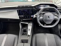 Used Peugeot 308 Allure Premium 178 HP (130 kW) 2023 Green Hatchback