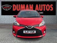 Used Toyota Yaris 99 HP (72 kW) 2017 Red Hatchback