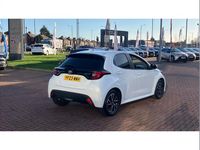 Used Toyota Yaris Hybrid Design 116 HP (85 kW) 2023 White Hatchback