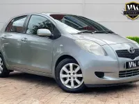Used Toyota Yaris 85 HP (62 kW) 2007 Silver Hatchback