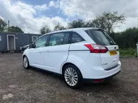 Used Ford Grand C-Max Titanium 120 HP (88 kW) 2016 White MPV