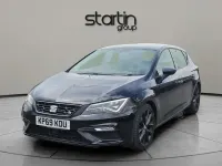 Begagnad Seat Leon Black Edition 128 HK (94 kW) 2019 Svart Halvkombi