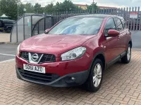 Używany Nissan Qashqai +2 Acenta 117 KM (86 kW) 2011 Czerwony SUV