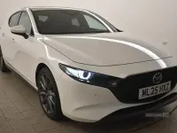 Used Mazda 3 Exclusive-Line 140 HP (102 kW) 2025 White Hatchback