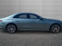 Used Mercedes E200 Advanced 204 HP (150 kW) 2025 Verde silver Sedan