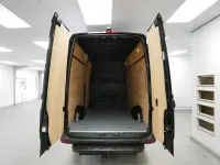 Begagnad Mercedes Sprinter Premium 150 HK (110 kW) 2024 Svart Van