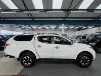 Used Mitsubishi L200 178 HP (130 kW) 2015 White Pickup