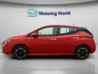 Begagnad Nissan Leaf Acenta 110 kW (150 HK) 2022 Halvkombi