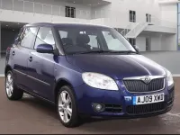 Używany Skoda Fabia 86 KM (63 kW) 2009 Niebieski Hatchback