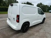 Used Citroën e-Berlingo 100 kW (136 HP) 2022 White MPV