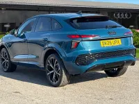 Używany Audi Q3 Advanced 150 KM (110 kW) 2026 Niebieski SUV