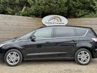 Used Ford S-MAX Titanium 180 HP (132 kW) 2017 Black MPV