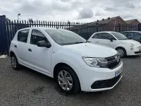 Used Dacia Sandero Ambiance 75 HP (55 kW) 2017 White Hatchback