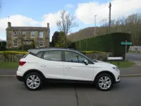 Used Seat Arona SE Technology 95 HP (69 kW) 2017 White SUV