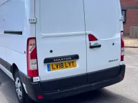 Used Renault Master Business 2018 White Van