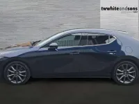 Begagnad Mazda 3 Inclusive 122 HK (89 kW) 2022 Halvkombi