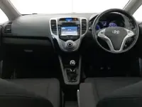 Used Hyundai ix20 Premium 125 HP (91 kW) 2019 Red Hatchback