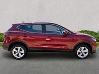 Used Nissan Qashqai Acenta Premium 140 HP (102 kW) 2021 Red SUV