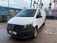 Used Mercedes Vito Progressive 161 HP (118 kW) 2021 White Van