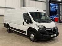 Used Vauxhall Movano 140 HP (102 kW) 2023 White