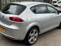 Used Seat Leon SE 105 HP (77 kW) 2010 Silver Hatchback