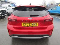 Begagnad Ford Focus Active X 125 HK (91 kW) 2022 Röd Halvkombi
