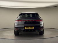 Used Porsche Macan Turbo 441 HP (324 kW) 2020 Jet black SUV
