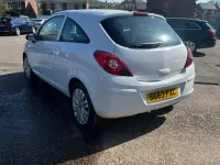 Second-hand Vauxhall Corsa 2013 Alb Hatchback