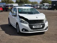 Used Peugeot 208 Allure 2015 White Hatchback