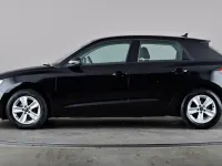 Begagnad Audi A1 Premium 95 HK (69 kW) 2023 Svart SUV