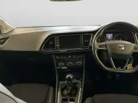 Begagnad Seat Leon FR 150 HK (110 kW) 2020 Silver Halvkombi