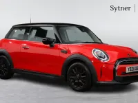 Used Mini Cooper Classic 134 HP (98 kW) 2021 Red Hatchback