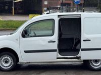Used Renault Kangoo 75 HP (55 kW) 2013 White MPV