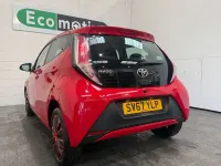 Used Toyota Aygo X-play 69 HP (50 kW) 2017 Red Hatchback