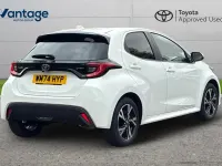 Used Toyota Yaris Design 113 HP (83 kW) 2025 White Hatchback