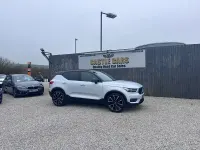 Used Volvo XC40 R-Design Pro 150 HP (110 kW) 2019 Glacier silver SUV