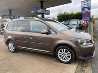 Begagnad VW Touran SE 105 HK (77 kW) 2012 Brun Minibuss